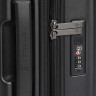 Чемодан VICTORINOX AIROX ADVANCED BLACK Средний 612589